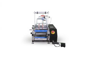 Semi-automatic round bottle labeling machine